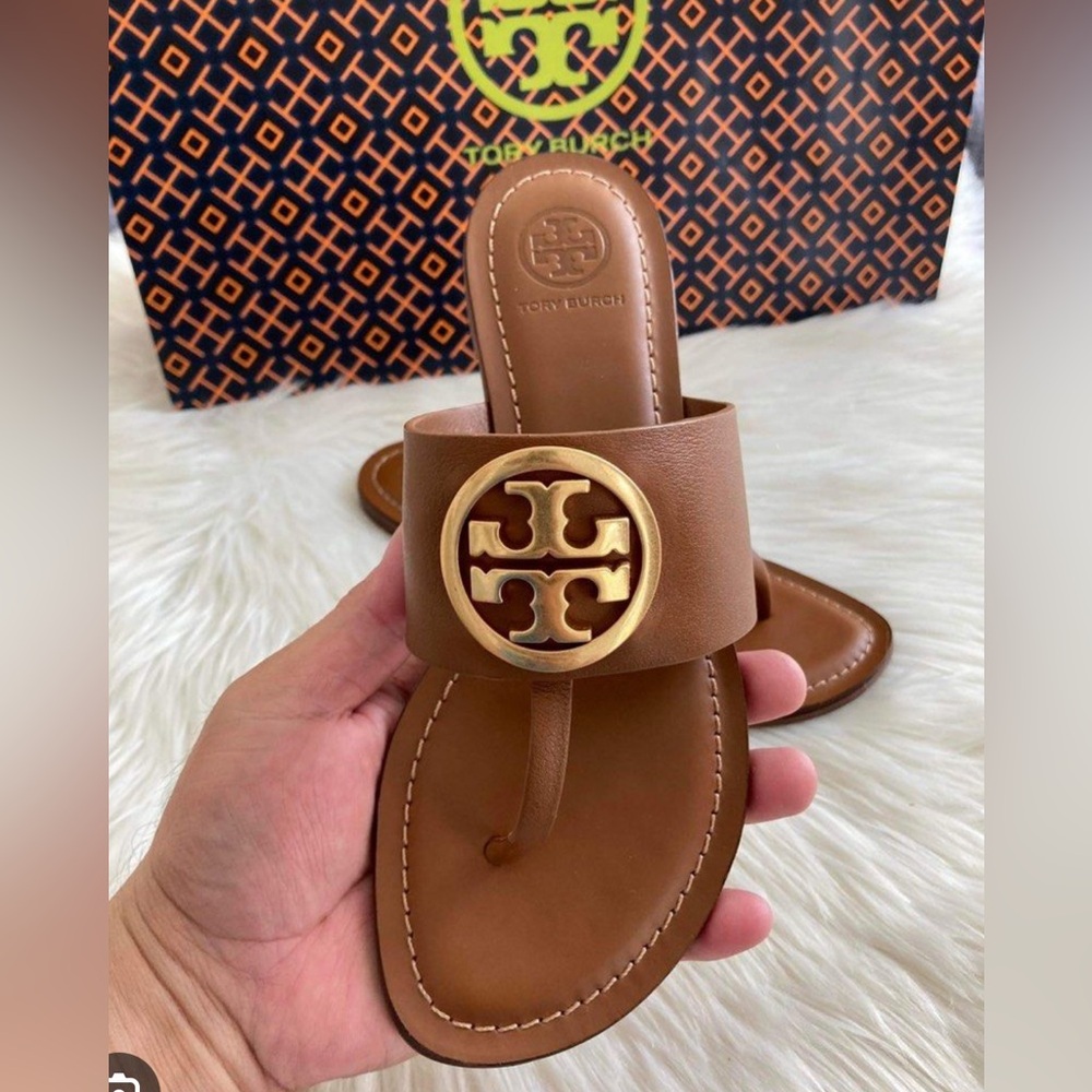 NWOB Tory Burch Benton Band Leather Brown Sandals with Gold Logo